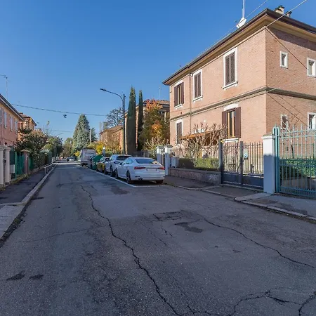 Urban Living Nest: Prime Location * Bologne